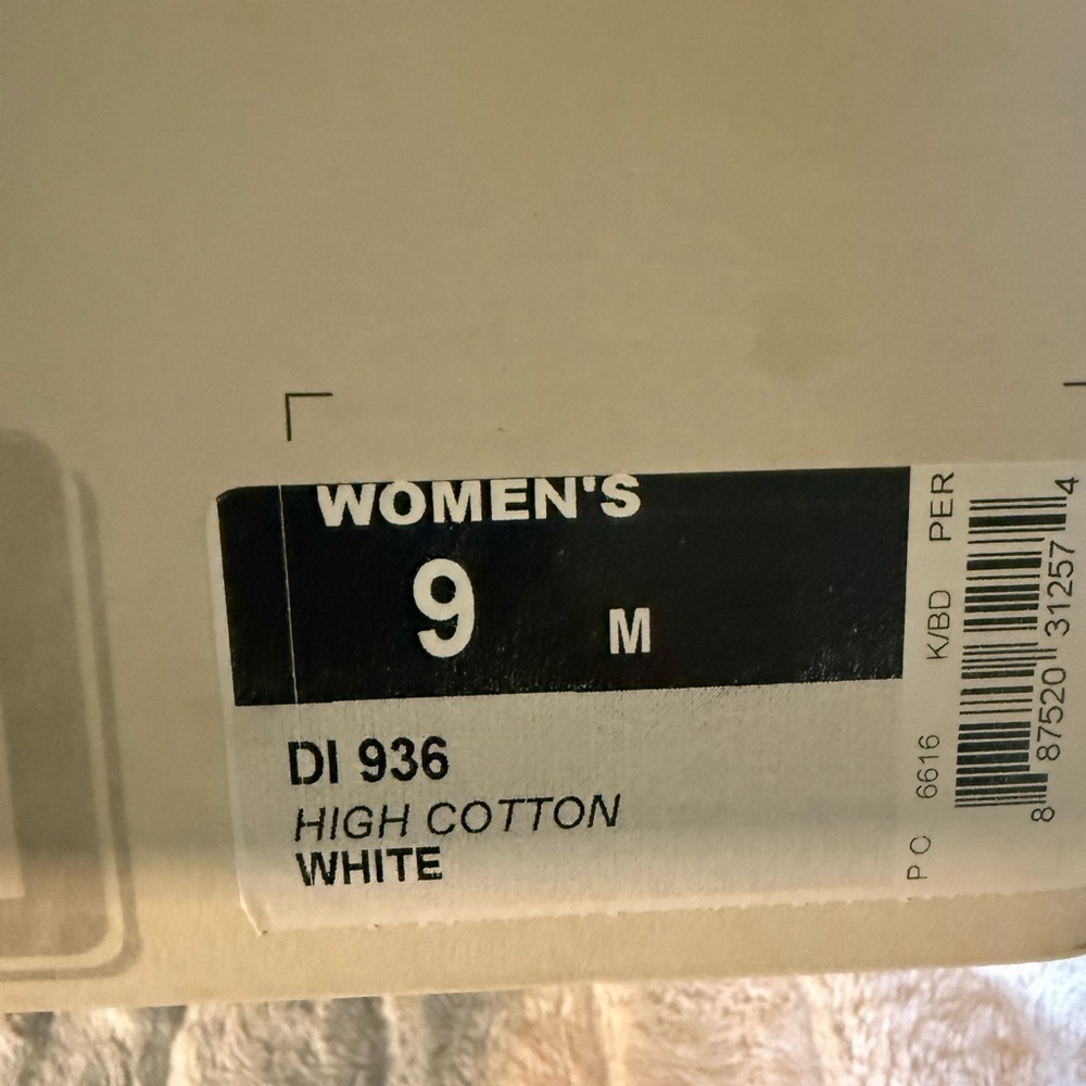 New in Box Dingo 1969 High Cotton Leather Western Cowgirl Boots — White Size 9 - Picture 15 of 16
